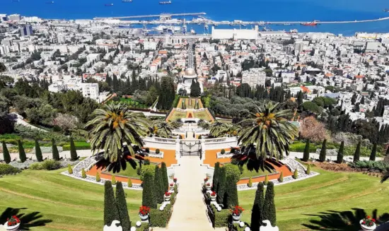 Baha'i Shrine & Gardens (Haifa)